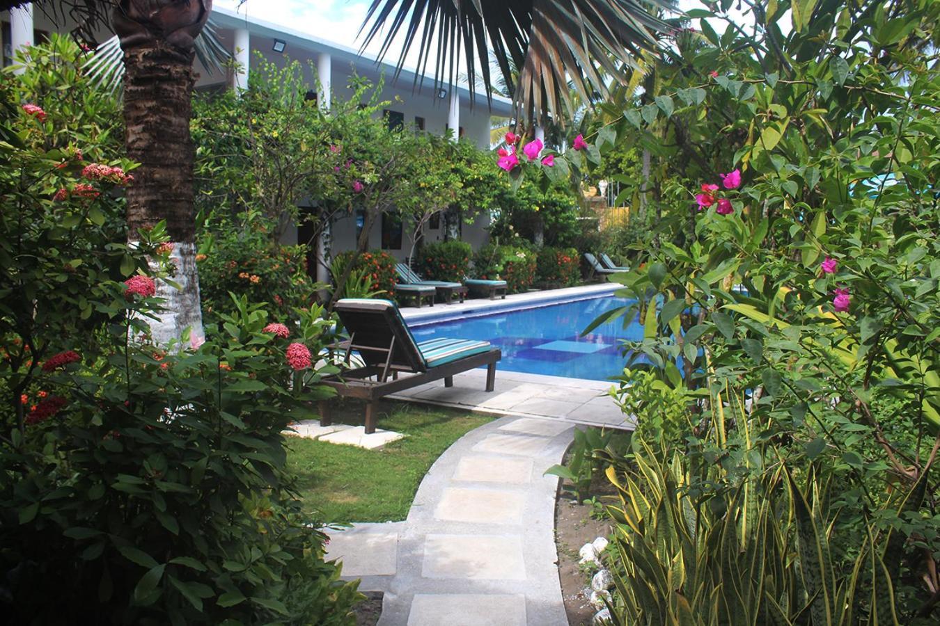 Hotel Atelie Del Mar Monterrico Exterior photo